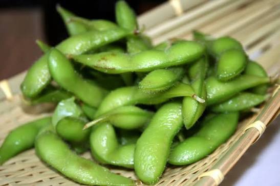 The Benefits of Edamame and Choosing a Vegetarian Lifestyle&nbsp;🌱✨